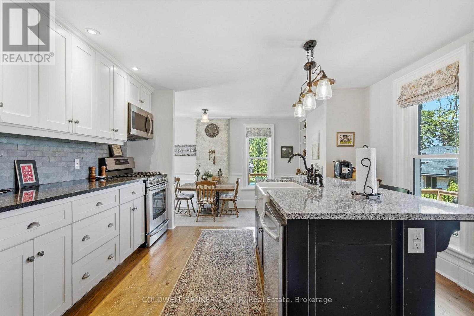 22 ELGIN STREET - 18