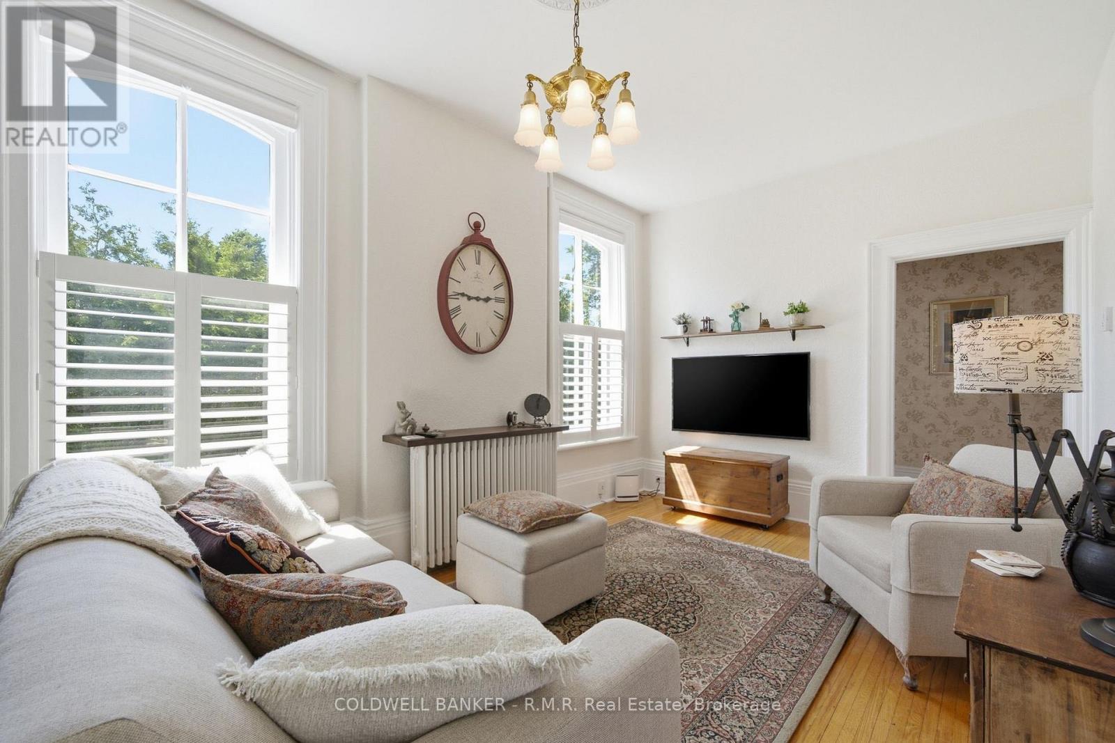 22 ELGIN STREET - 11