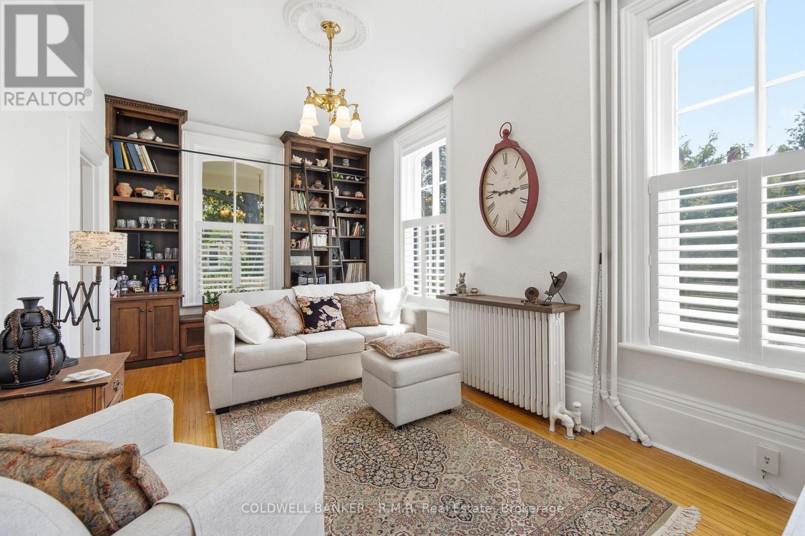 22 ELGIN STREET - 12