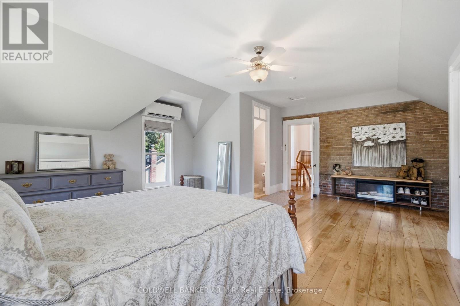 22 ELGIN STREET - 29