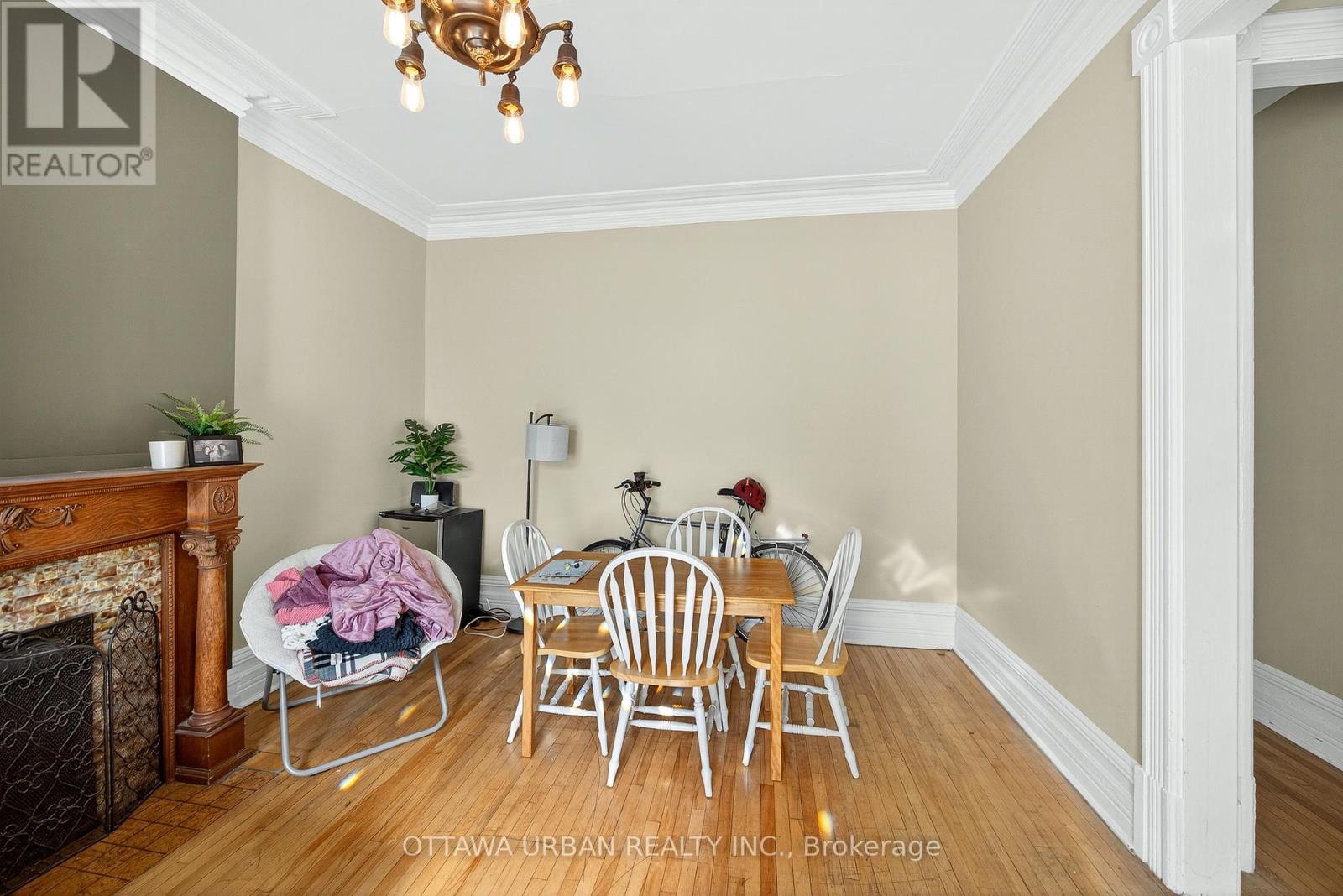 10 Bed, 4 Bath Multi-Family for Sale in Ottawa – 101 STRATHCONA AVENUE, Ottawa – MLS# X12452627 - Image 9