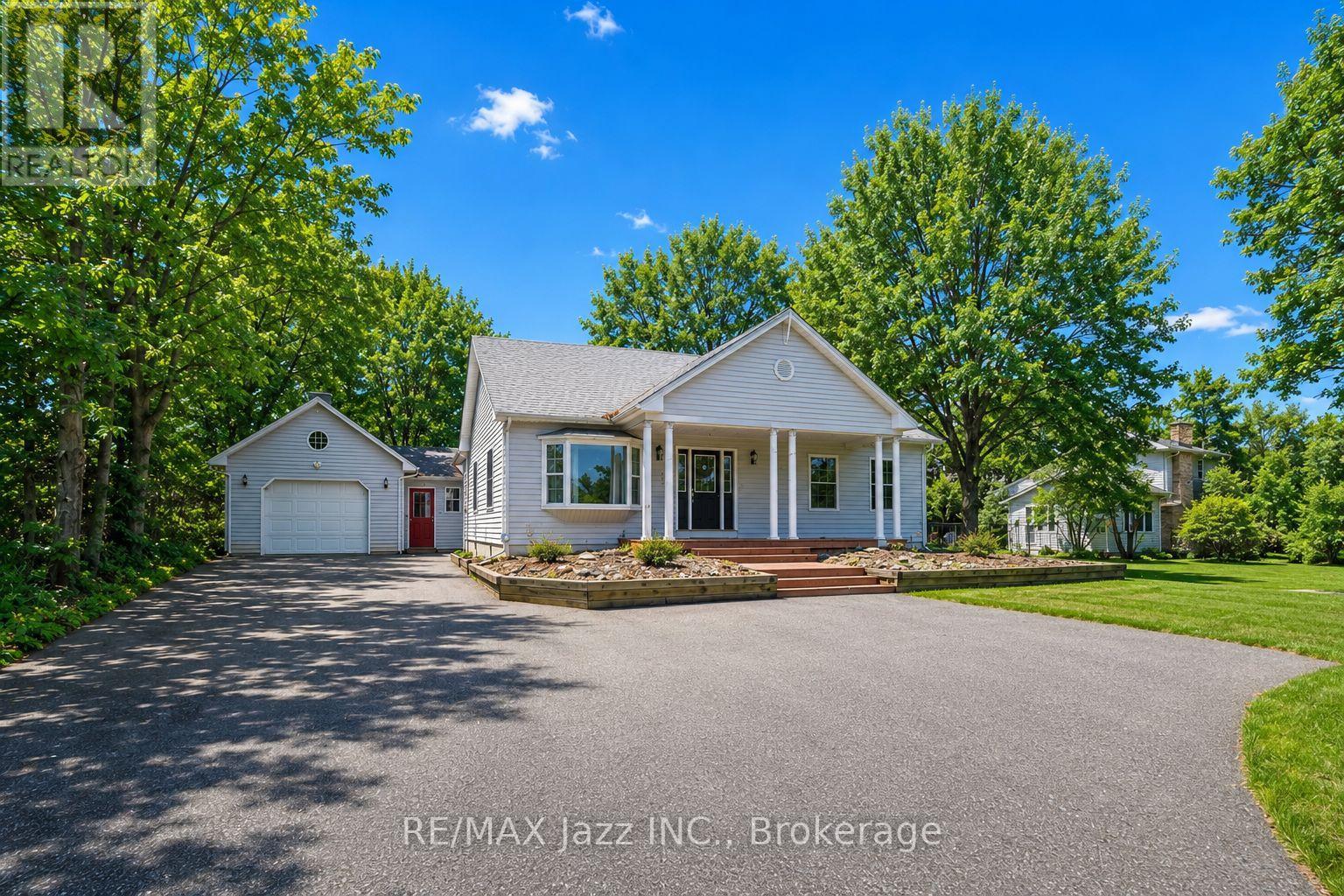 1086 SOMERVILLE STREET - 1