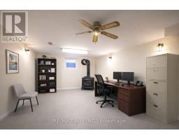 Bedroom 2 - 1086 Somerville Street, Oshawa, ON L1G4K5 Photo 10