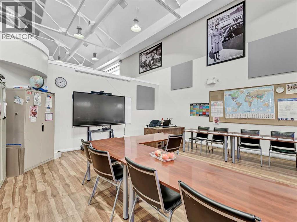 645 3 Street Southeast - Photo 10
