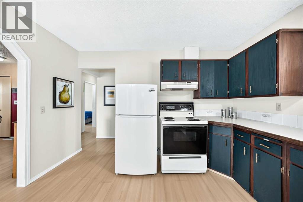 1404 Marlyn Way NE — photo 10