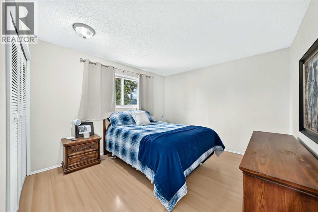 1404 Marlyn Way NE — photo 16