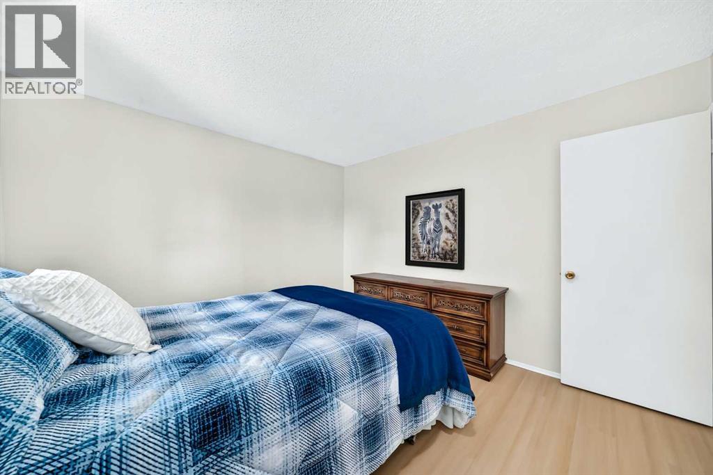 1404 Marlyn Way NE — photo 17