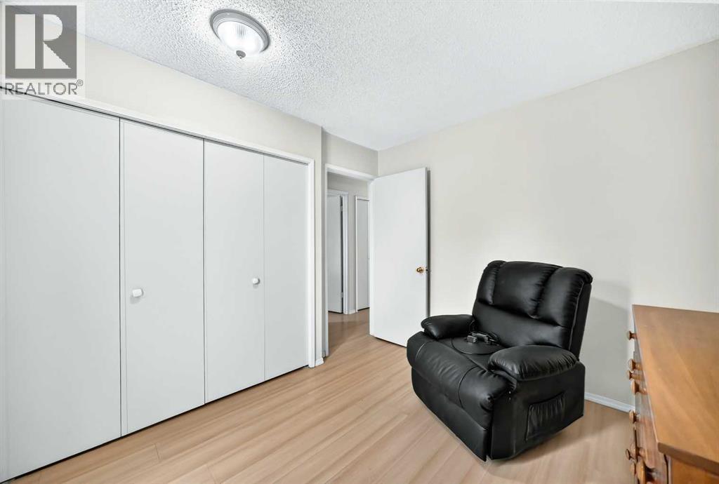 1404 Marlyn Way NE — photo 23