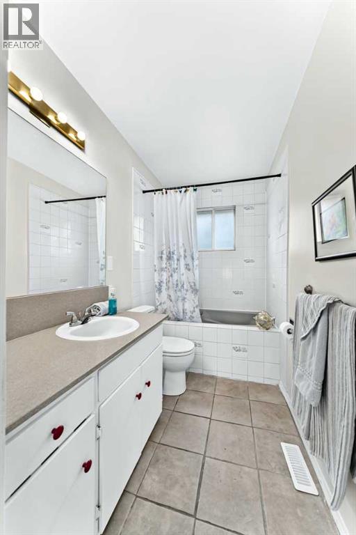 1404 Marlyn Way NE — photo 25