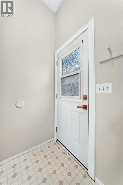 1404 Marlyn Way NE — photo 26