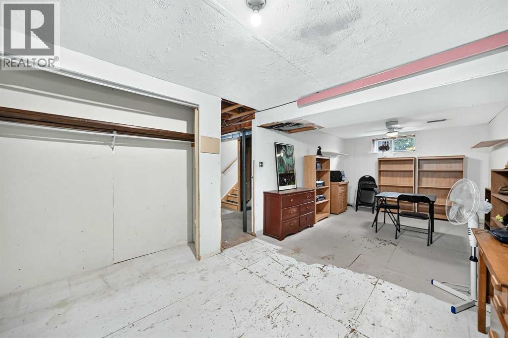 1404 Marlyn Way NE — photo 28