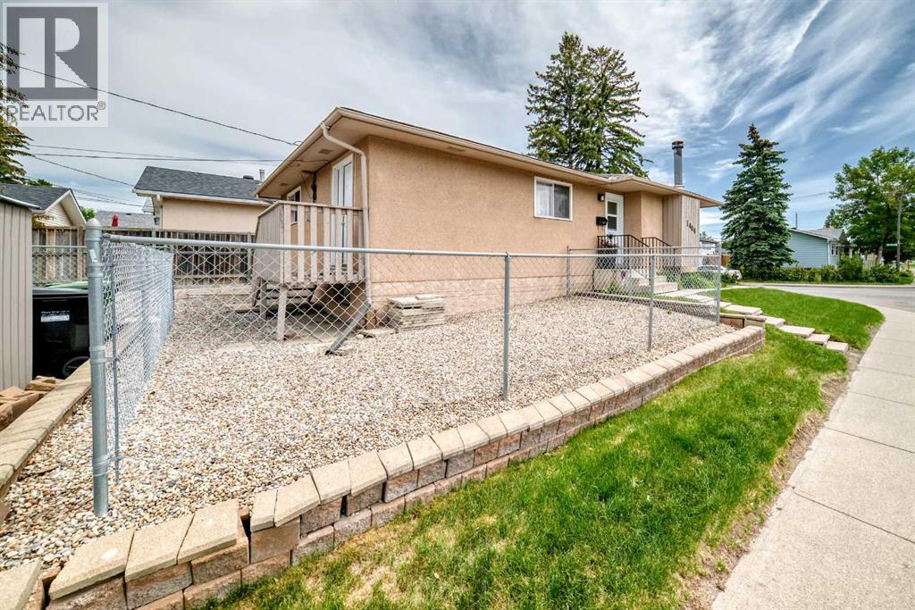 1404 Marlyn Way NE — photo 43