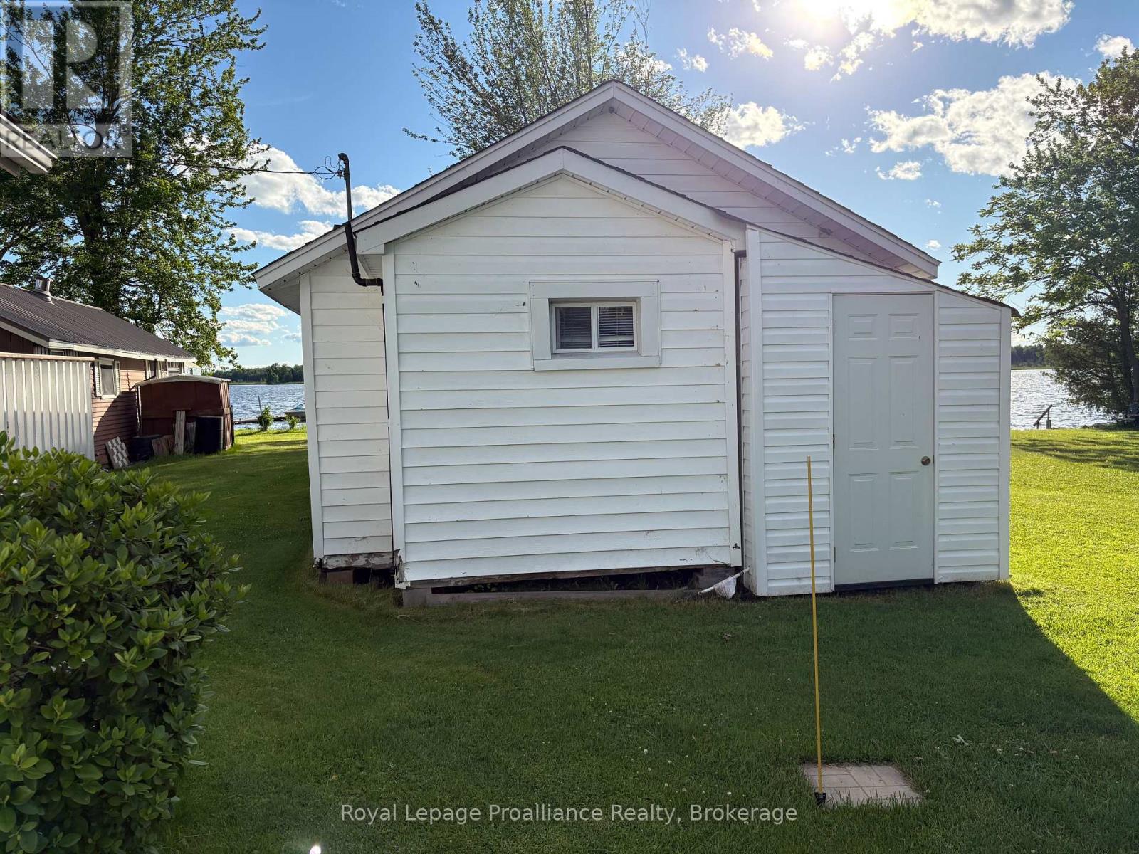 #15 22 LAKE ROAD - 18