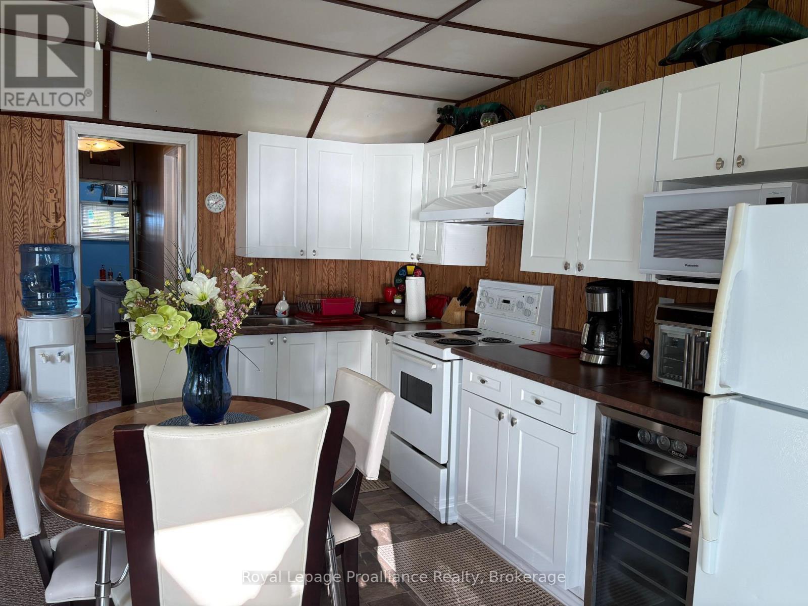 #15 22 LAKE ROAD - 9