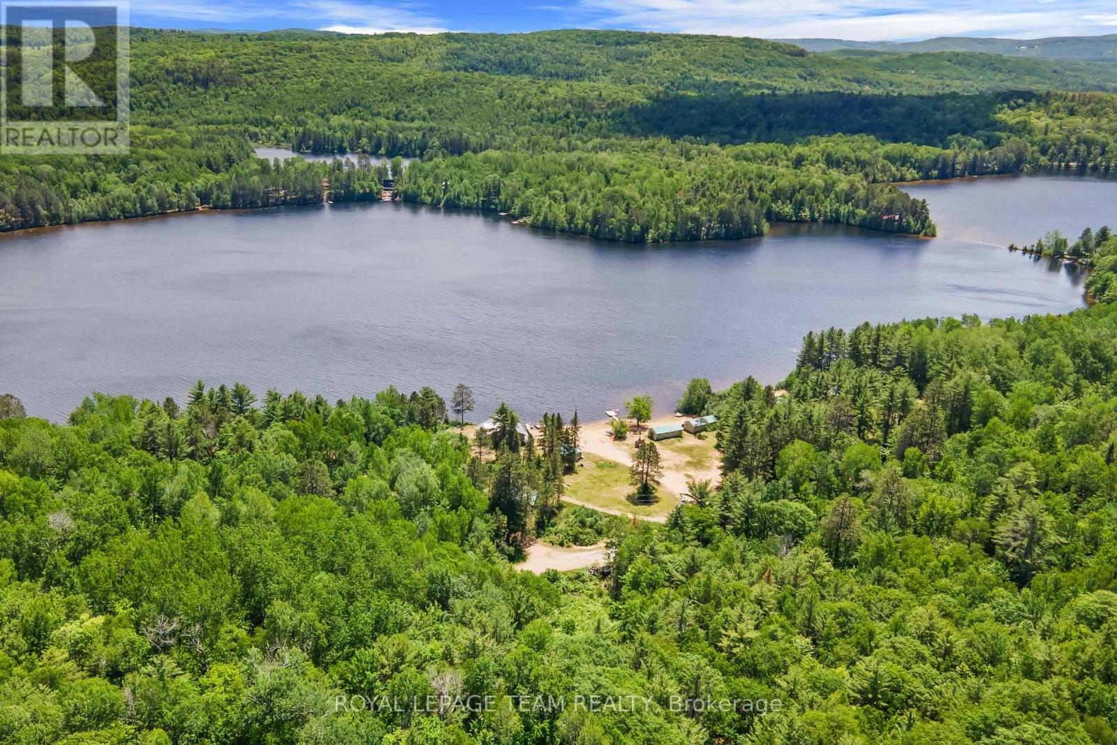 662 LONG LAKE ROAD - 12