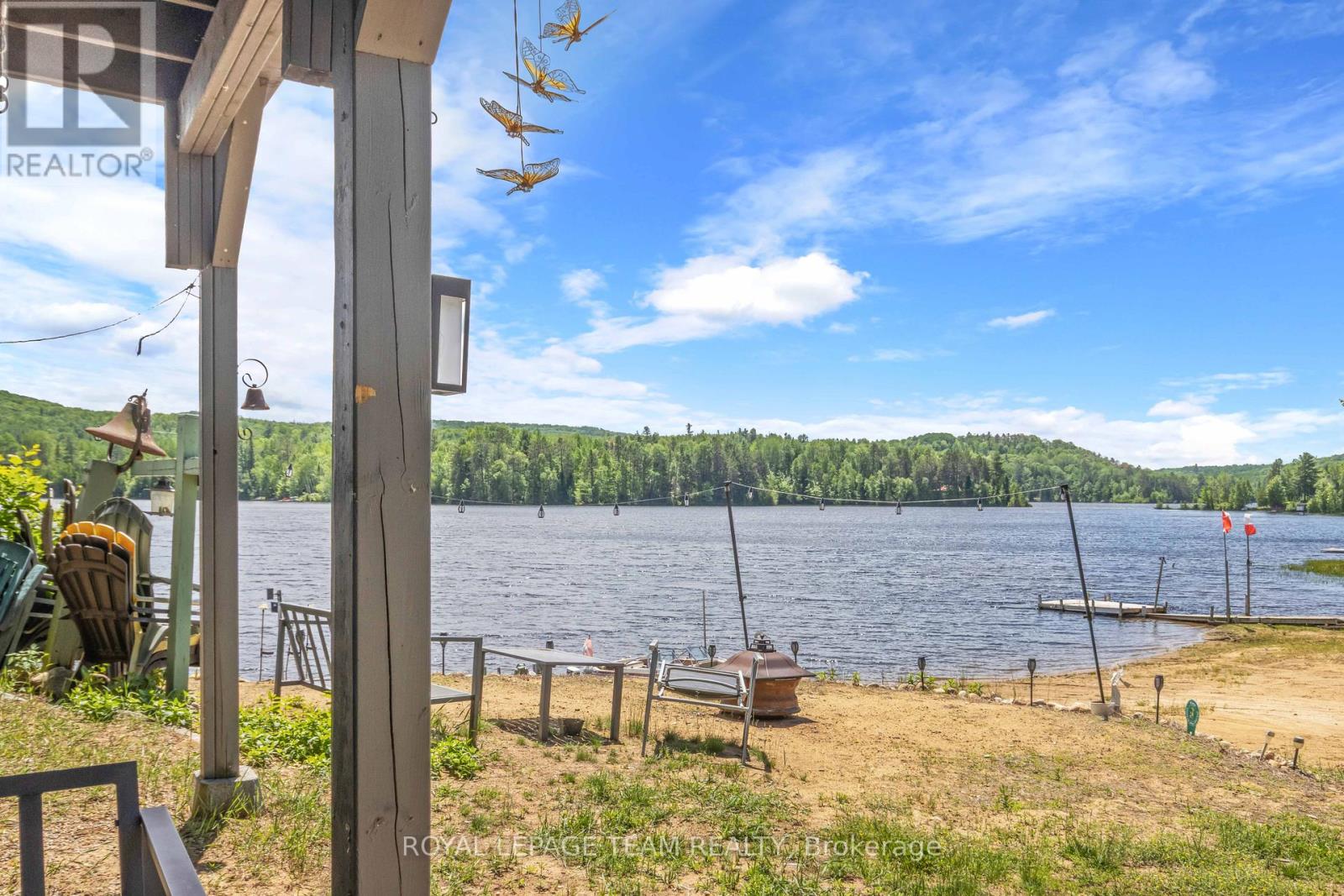 662 LONG LAKE ROAD - 40