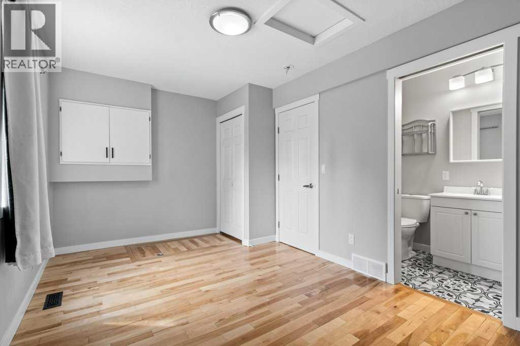 4901 53 Avenue — photo 11