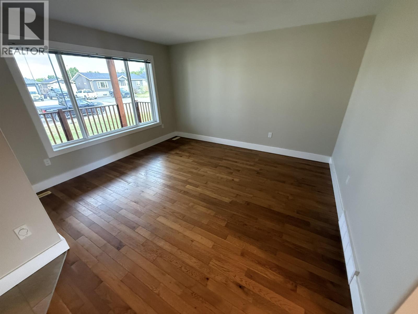 10201 S 97 STREET, Fort St. John