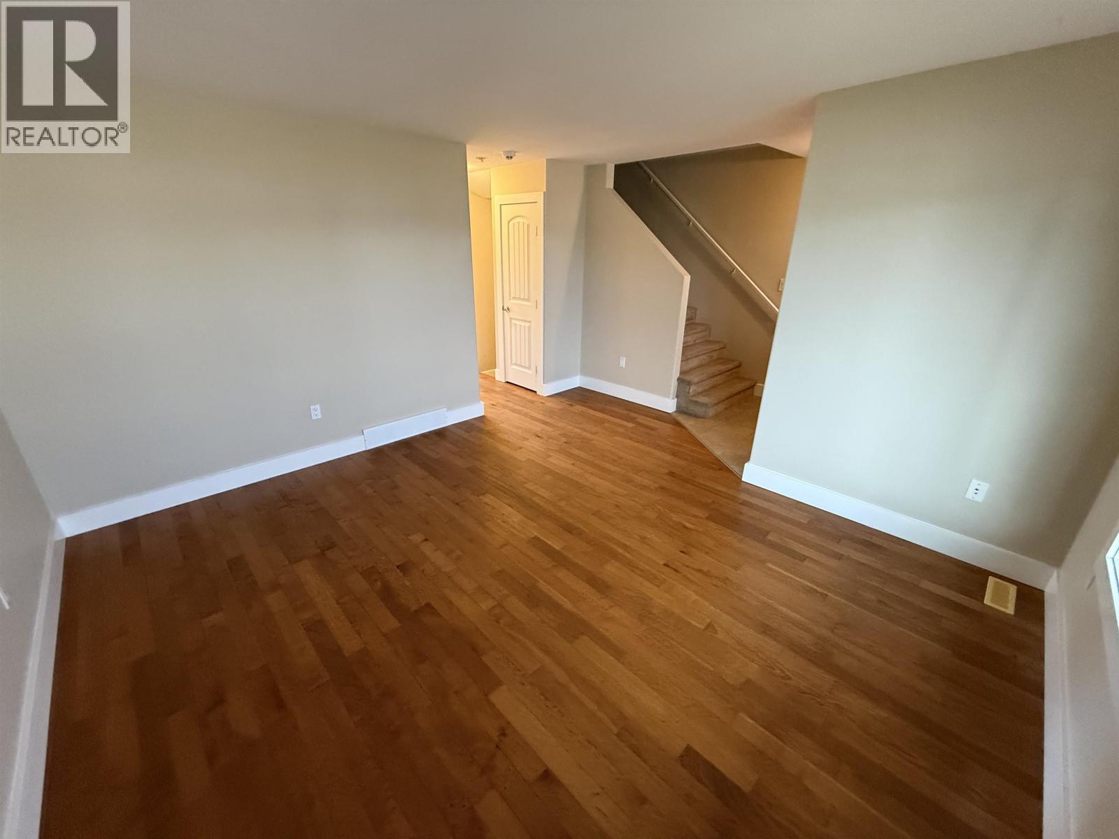 10201 S 97 STREET, Fort St. John