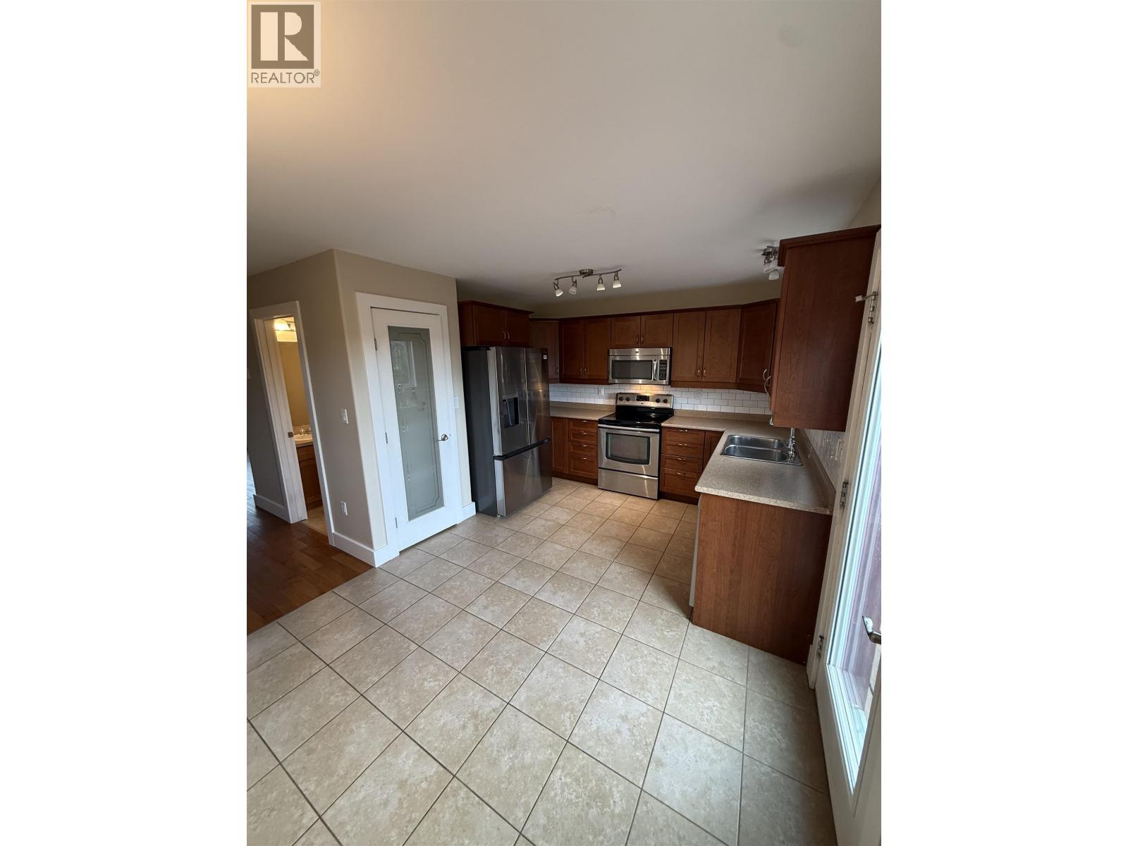 10201 S 97 STREET, Fort St. John