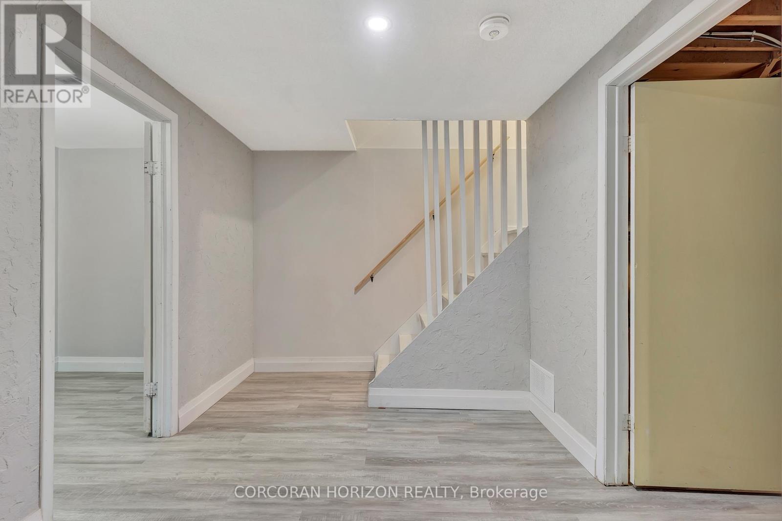 175 JANEFIELD AVENUE - 25