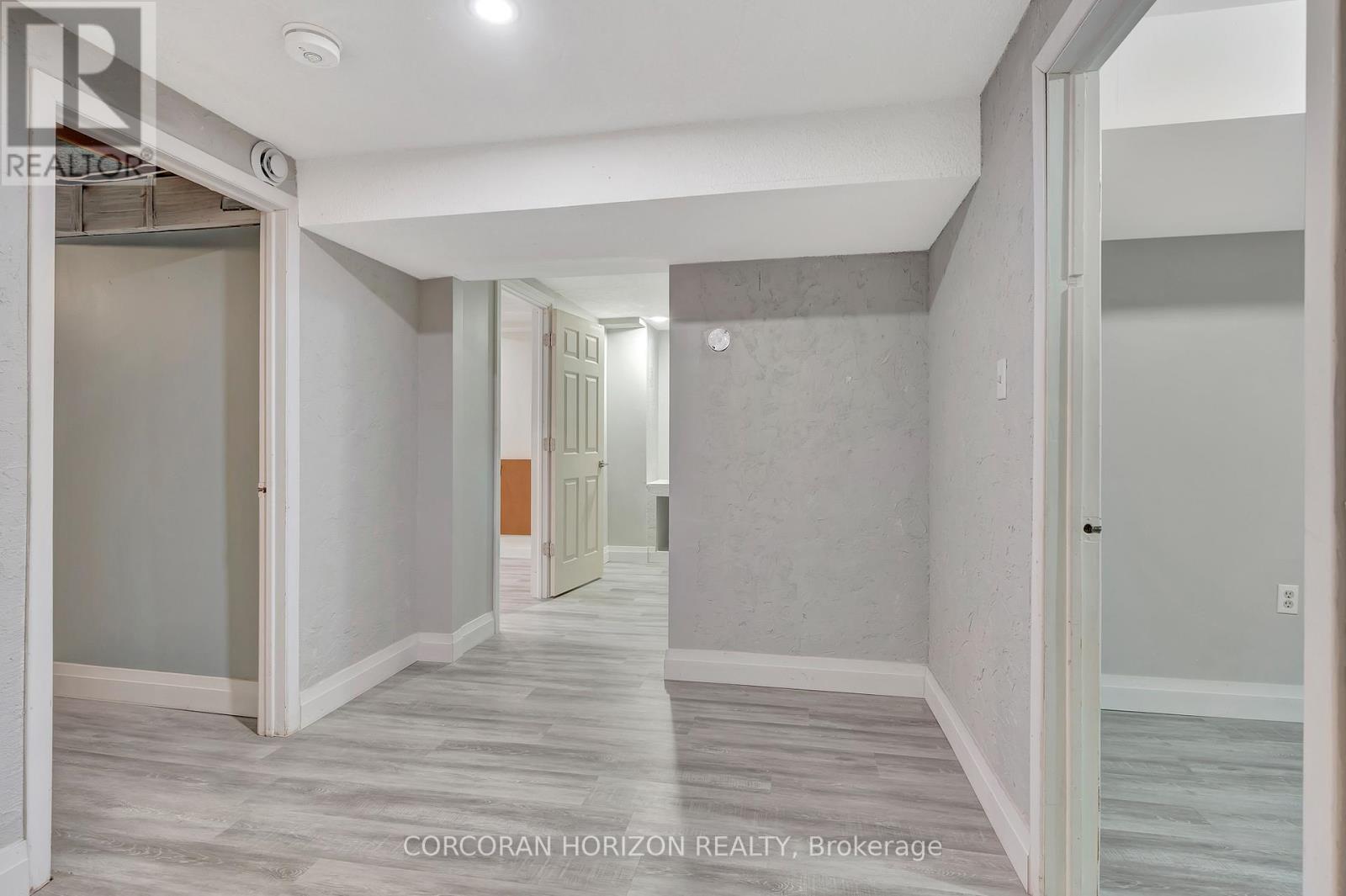 175 JANEFIELD AVENUE - 26
