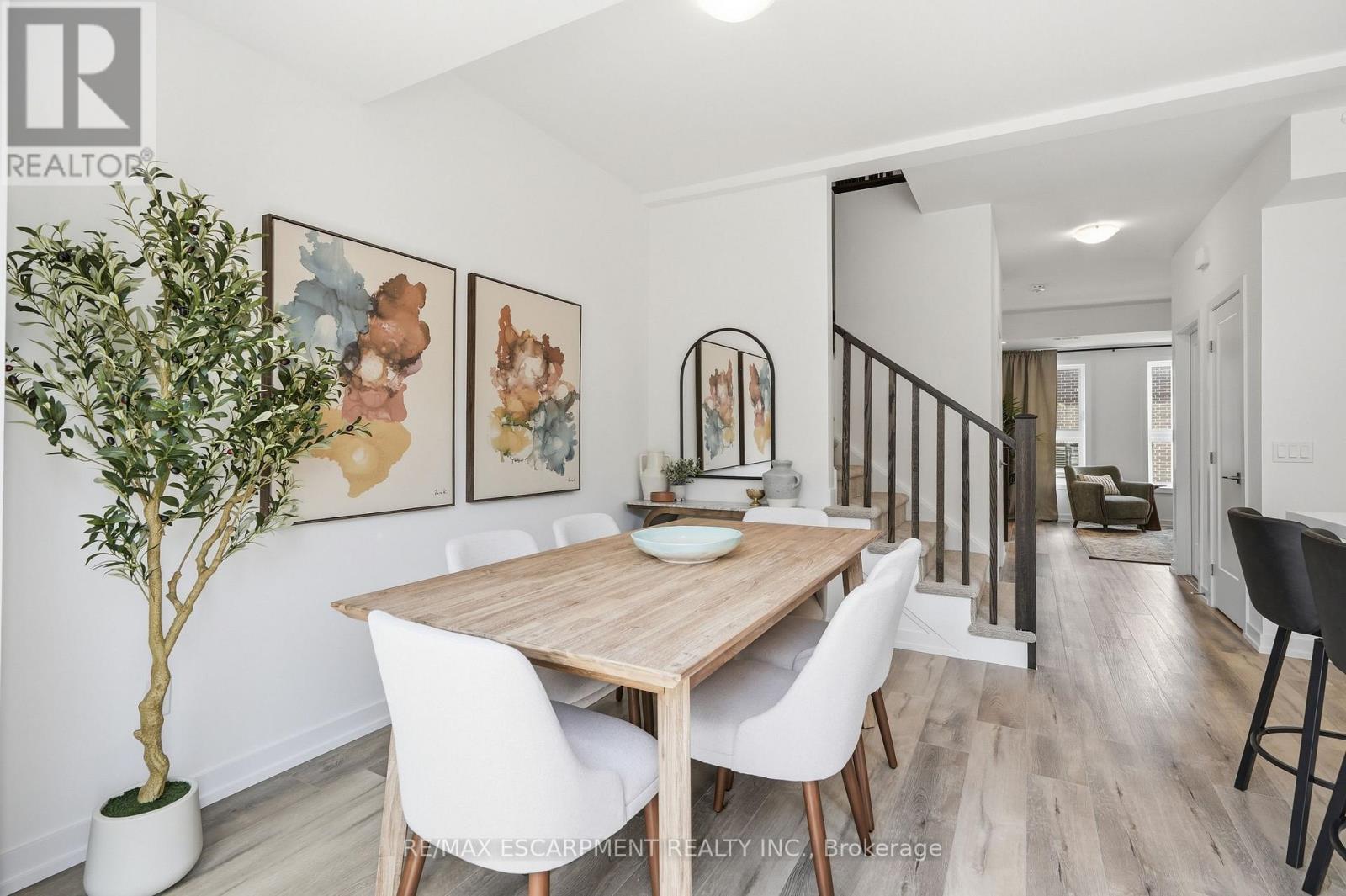 173 BURKE STREET - 19