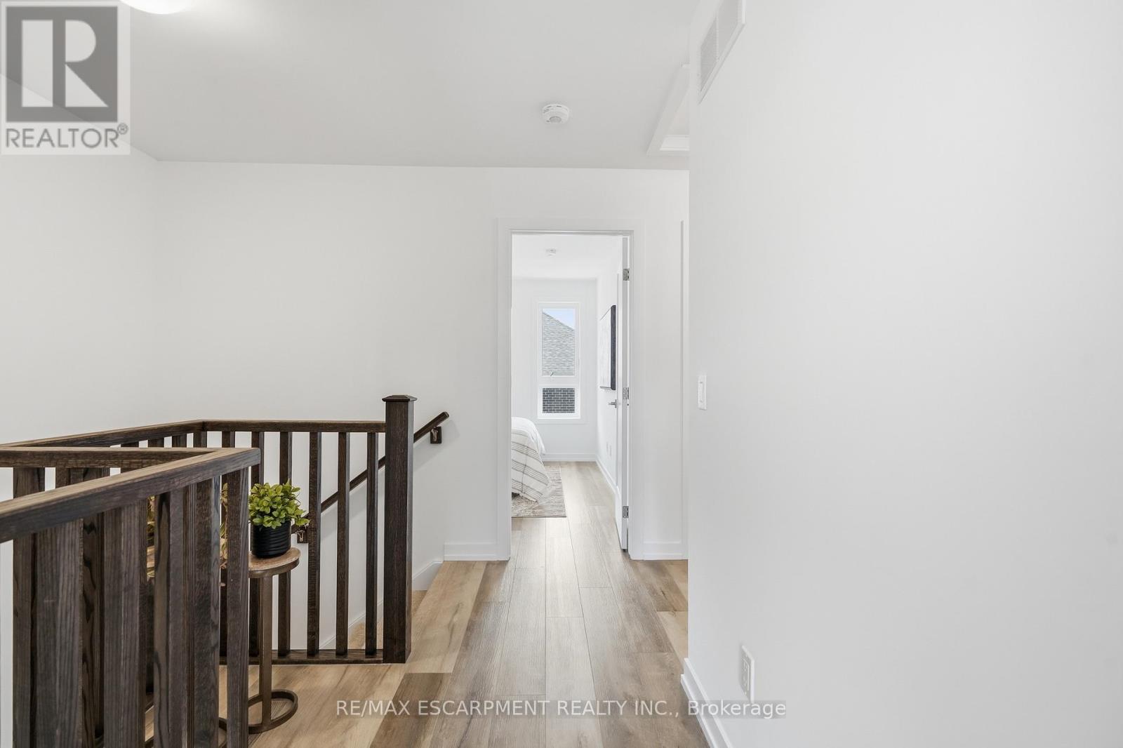 173 BURKE STREET - 22