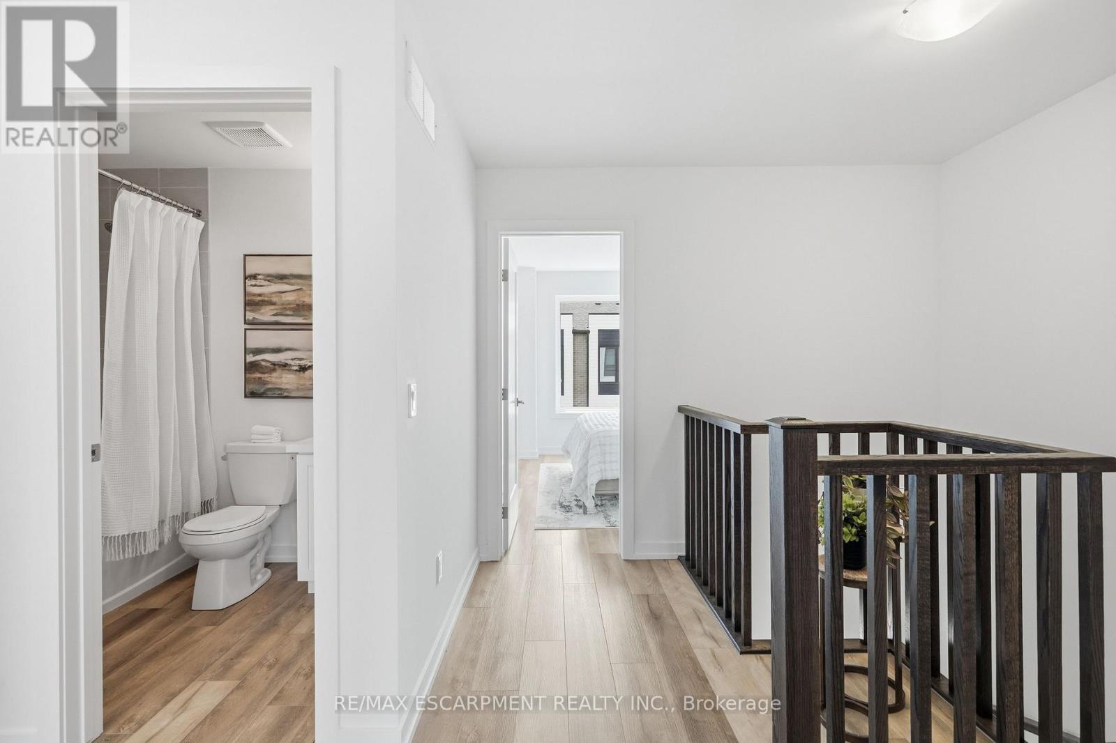 173 BURKE STREET - 39