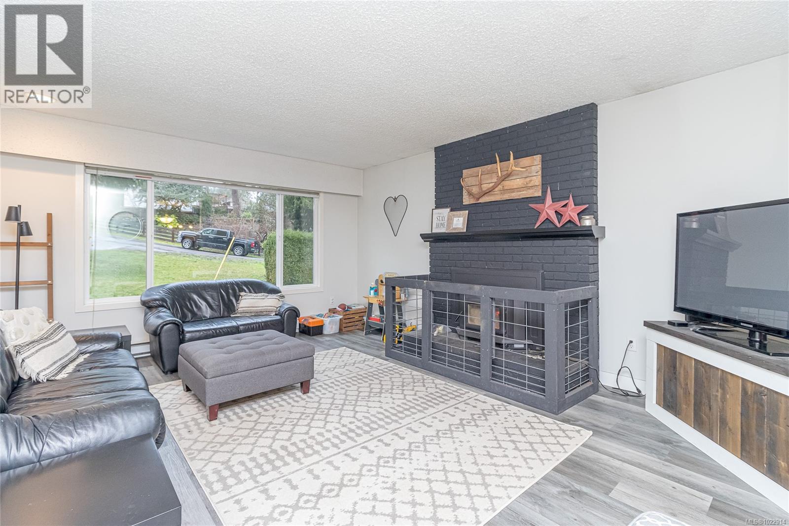 5845 Kinch Ave - 3