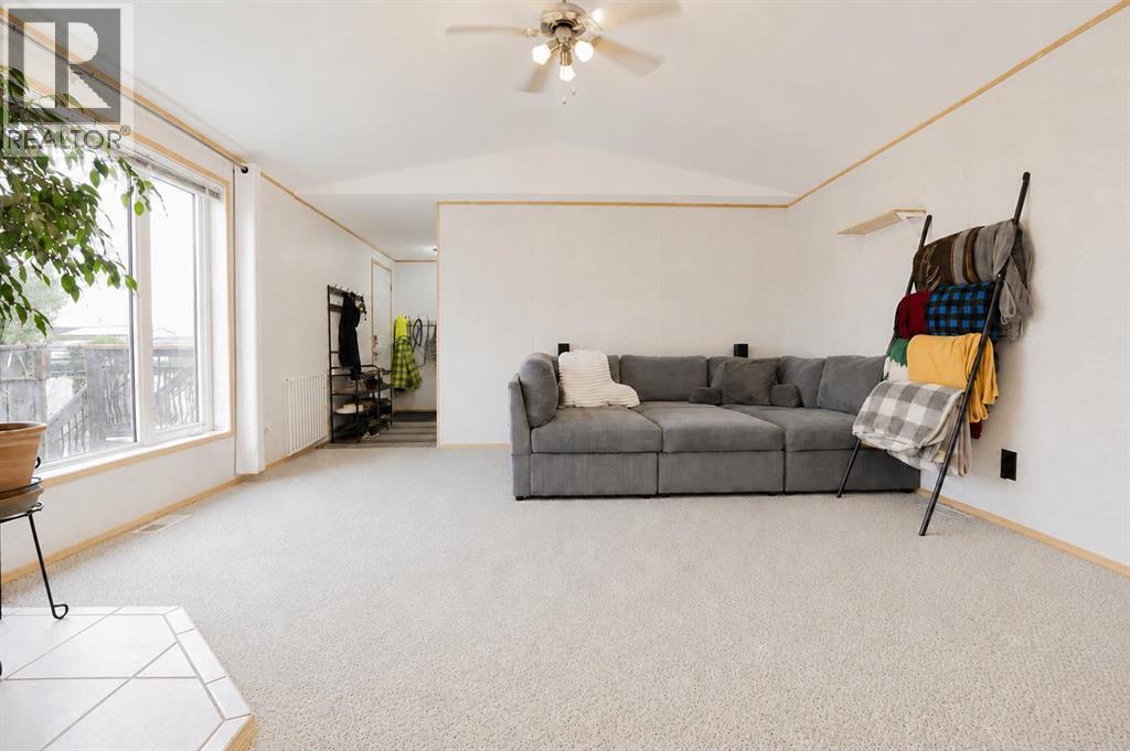 9510 108A Avenue - photo 4