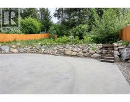 495 Columbia Street Unit# 1, Castlegar, BC V1N1G8 Photo 9