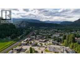 495 Columbia Street Unit# 1, Castlegar, BC V1N1G8 Photo 20