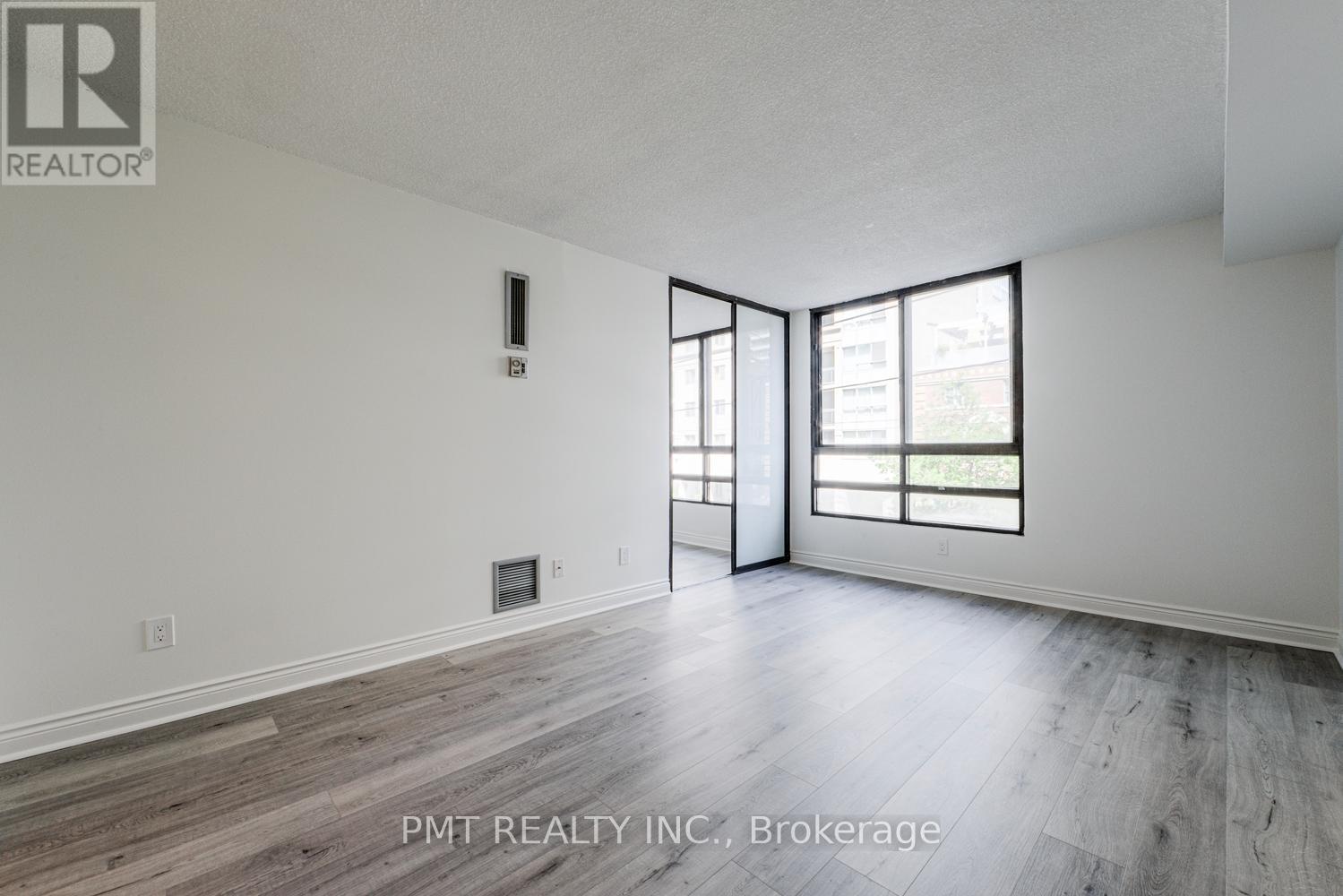 #202 77 CARLTON STREET - 15