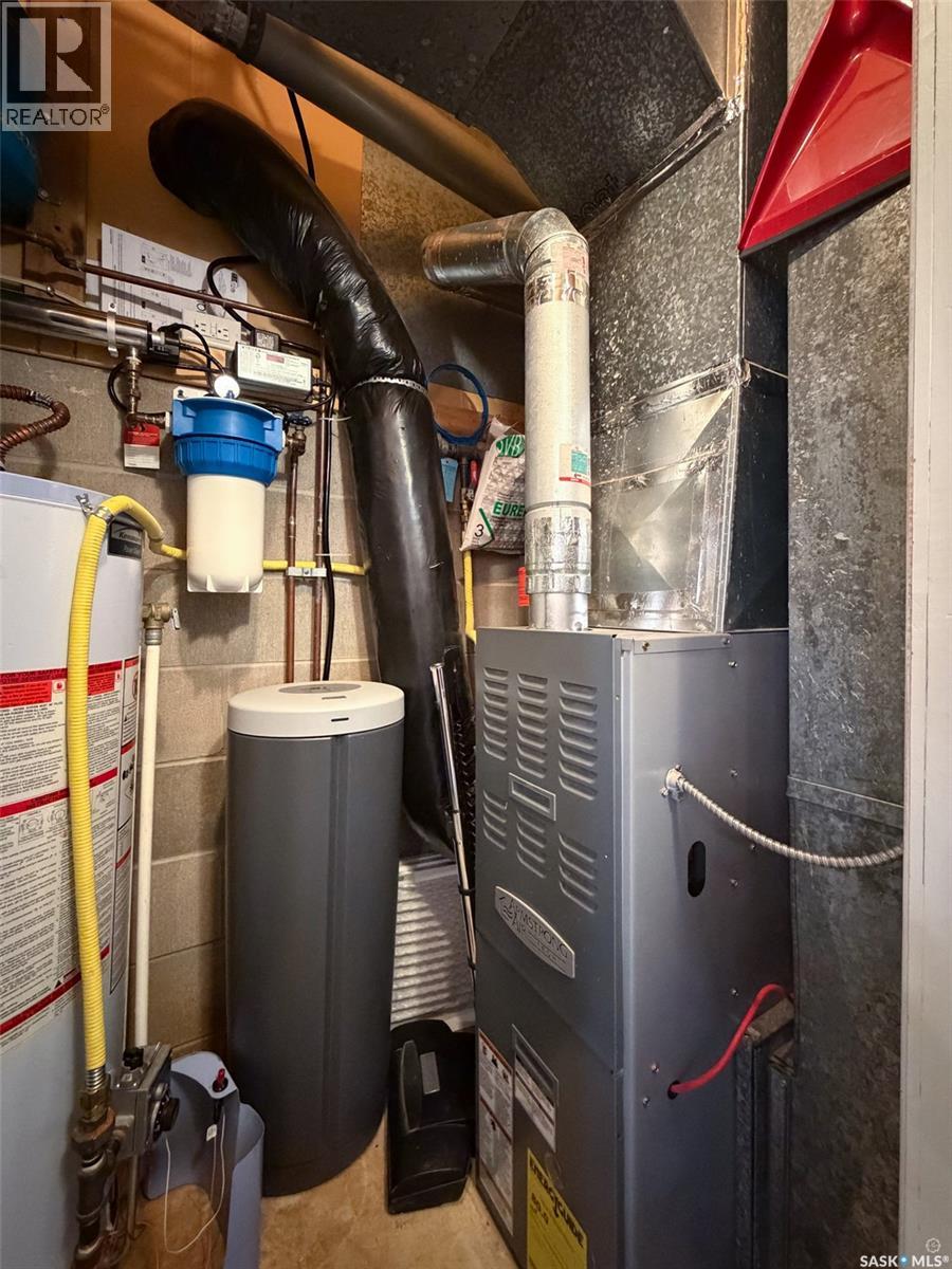 109 Beaver PLACE — photo 50
