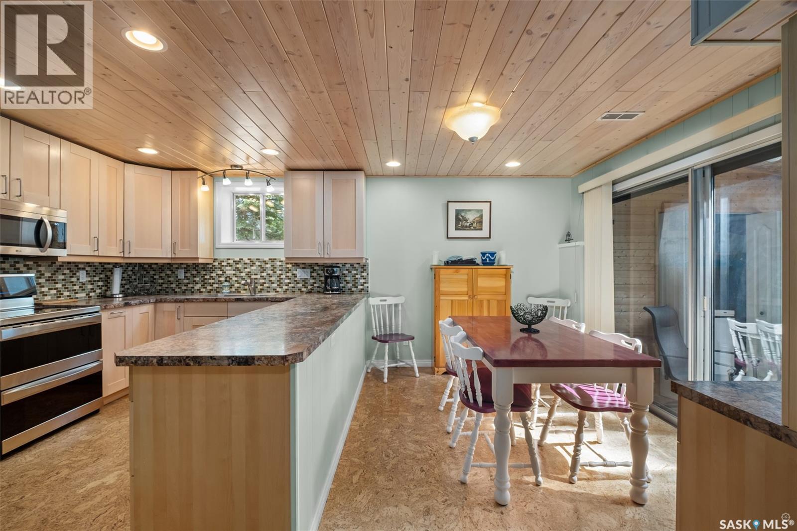 109 Beaver PLACE — photo 9