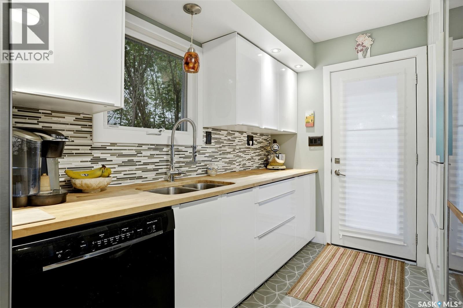 3140 Retallack STREET — photo 12