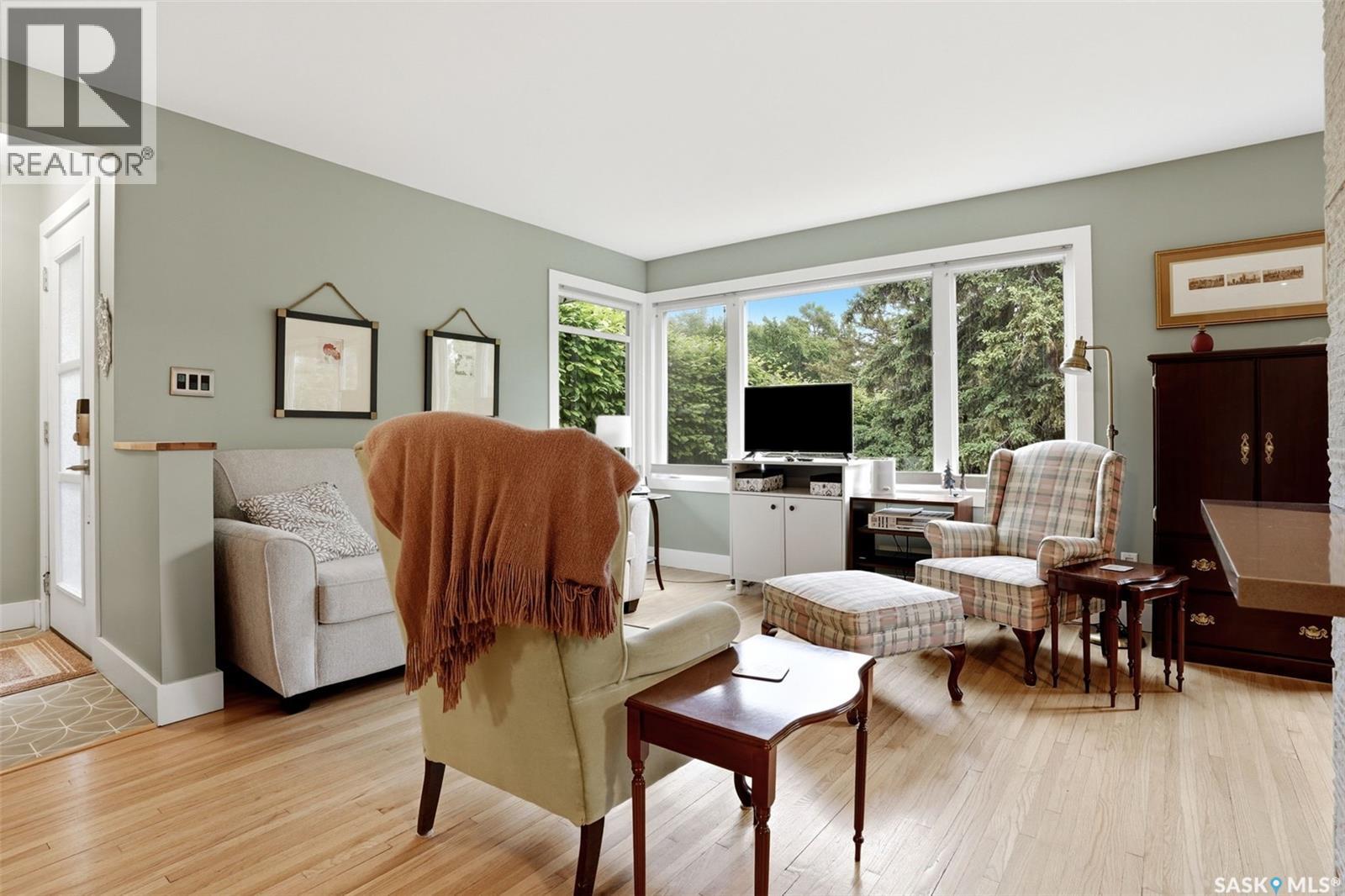 3140 Retallack STREET - photo 5