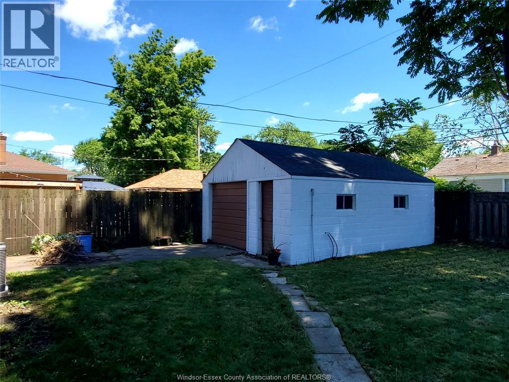 1964 CENTRAL AVENUE - 6