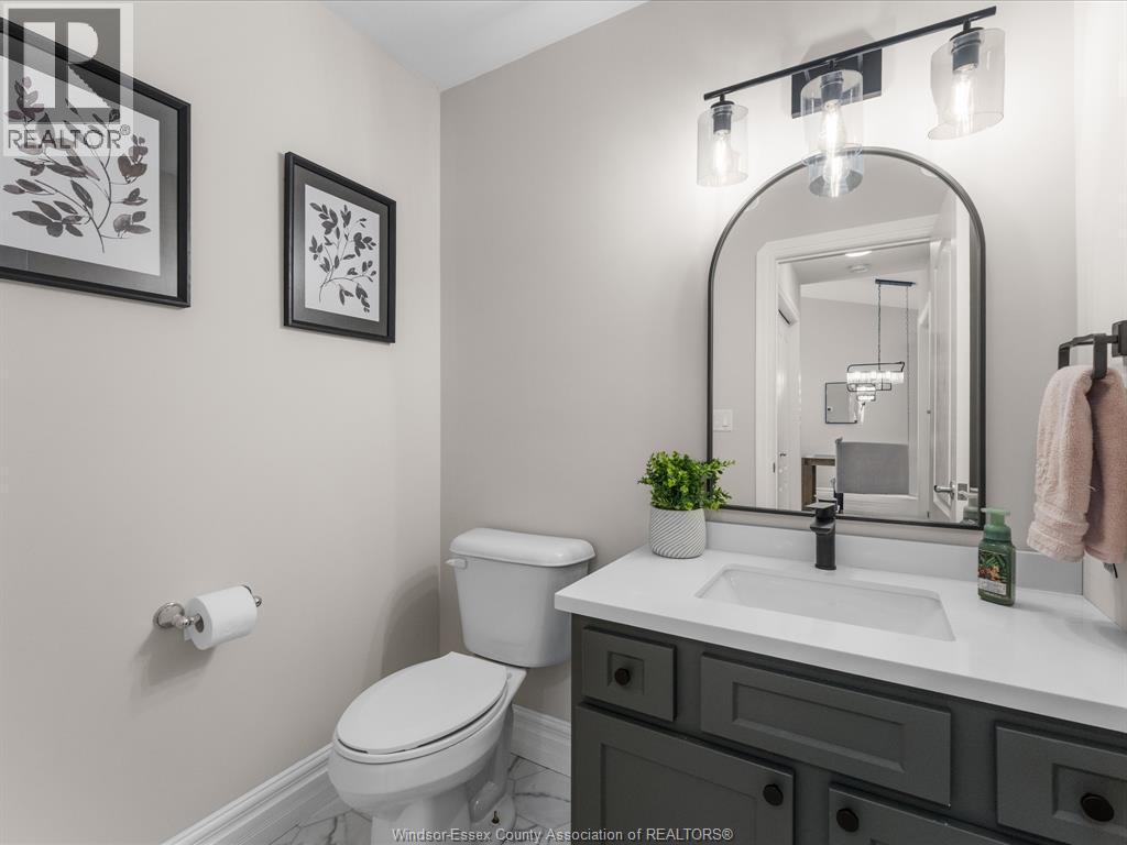 139 Woodycrest AVENUE - 12