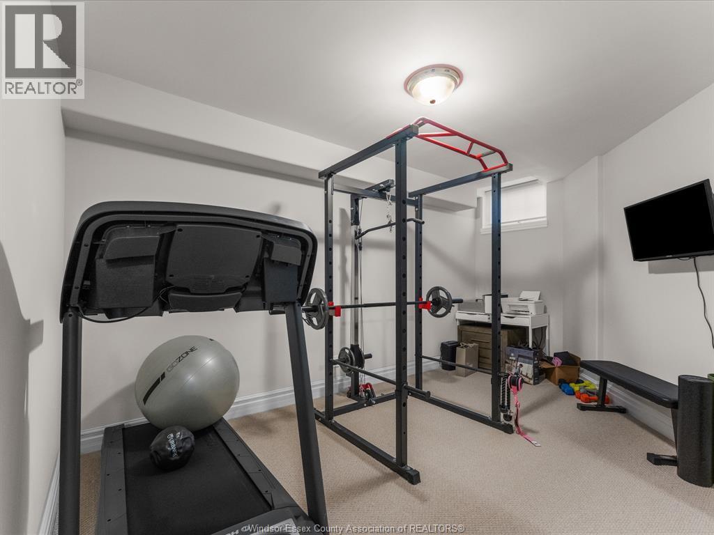 139 Woodycrest AVENUE - 22