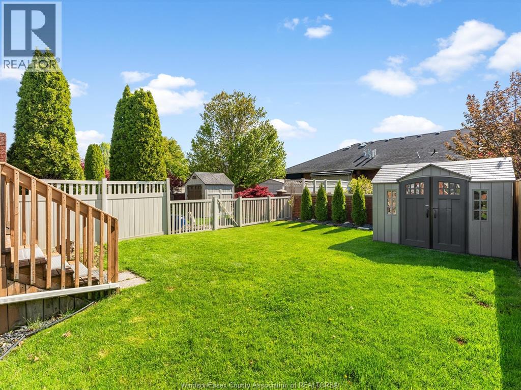 139 Woodycrest AVENUE - 24