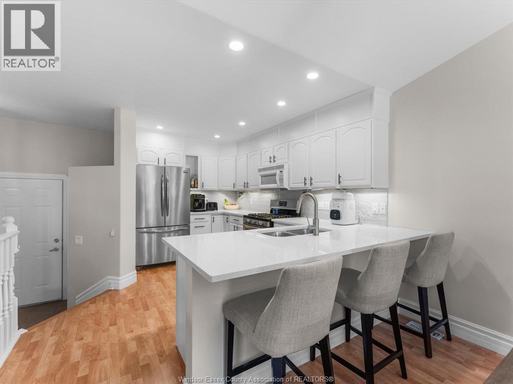 139 Woodycrest AVENUE - 3