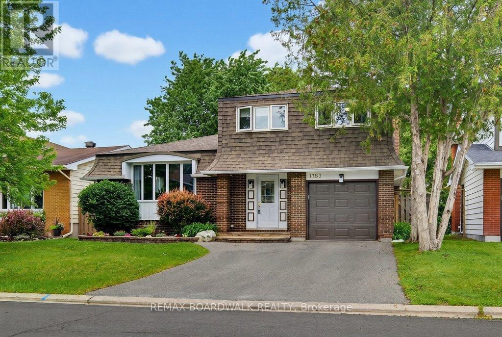3 Bed, 3 Bath House for Sale in Ottawa – 1703 FIELDSTONE CRESCENT, Ottawa – MLS# X13144484 - Image 1