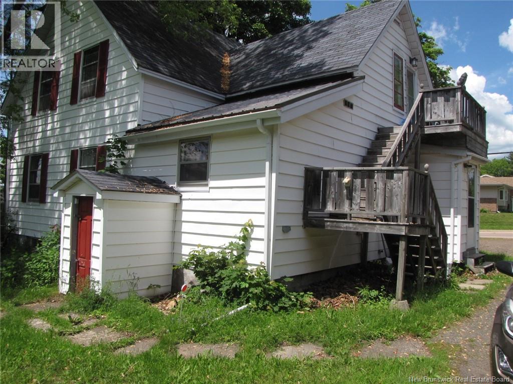 210-212 Pleasant Street - 7
