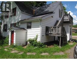210-212 Pleasant Street, photo 7