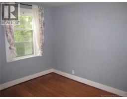 210-212 Pleasant Street, photo 17
