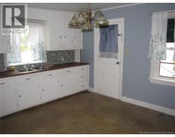 210-212 Pleasant Street, photo 19