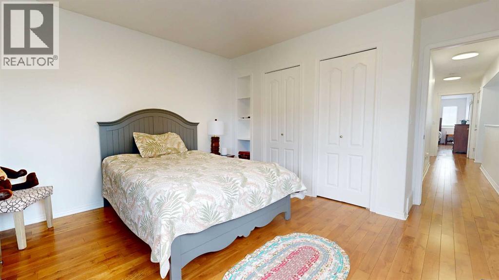 10233 Landing Drive — photo 29