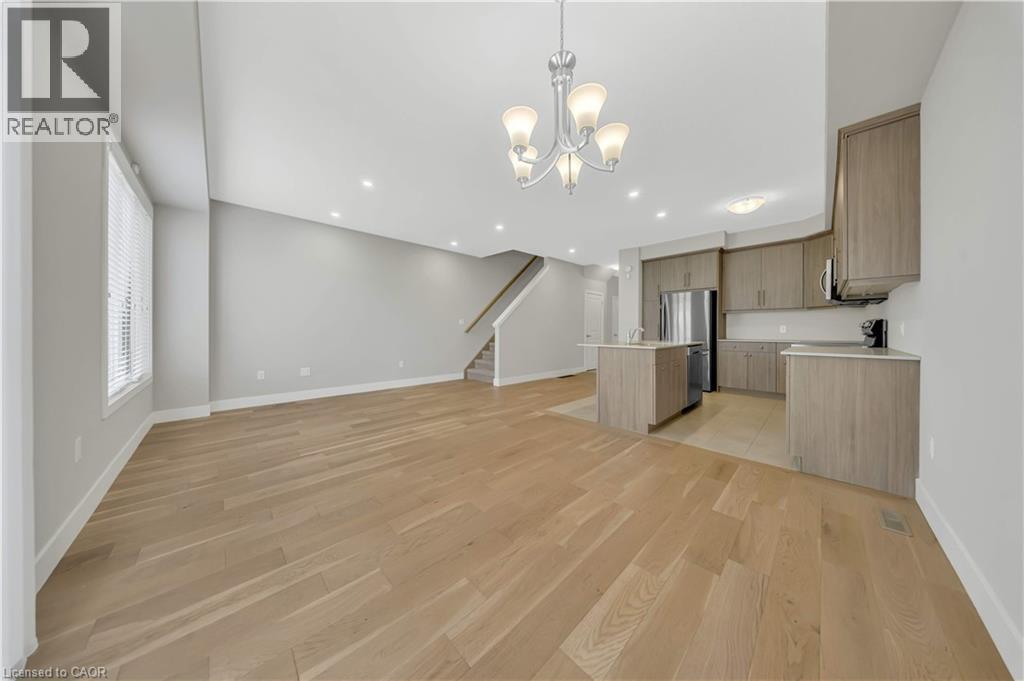 #3 745 CHELTON Road - 20